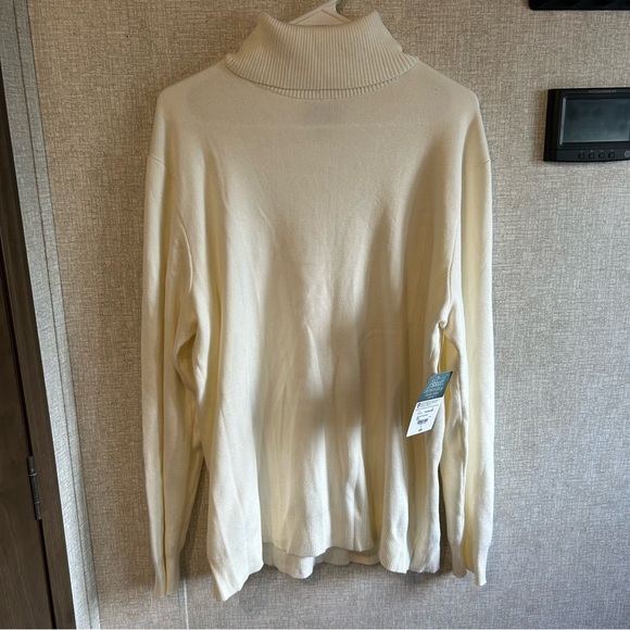 NWT Large Cream Off White Cowl Neck Sweater Abbott Elementary - Picture 1 of 5